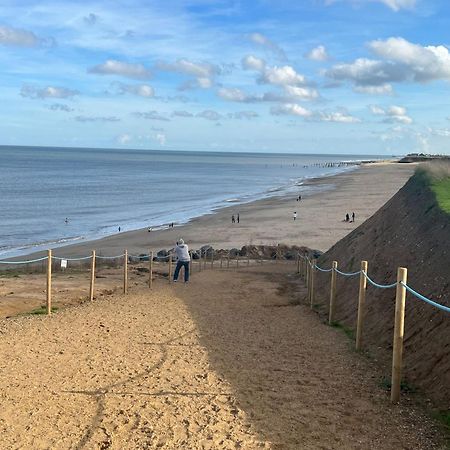 2 Minutes To Happisburgh Beach And Lighthouse Views - Dog Friendly Norfolk Villa Exterior foto